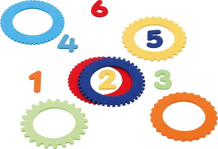 Actual product image Goki Ring throwing game with 6 felt rings