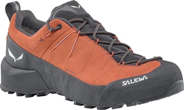 Bombay Brown / Black