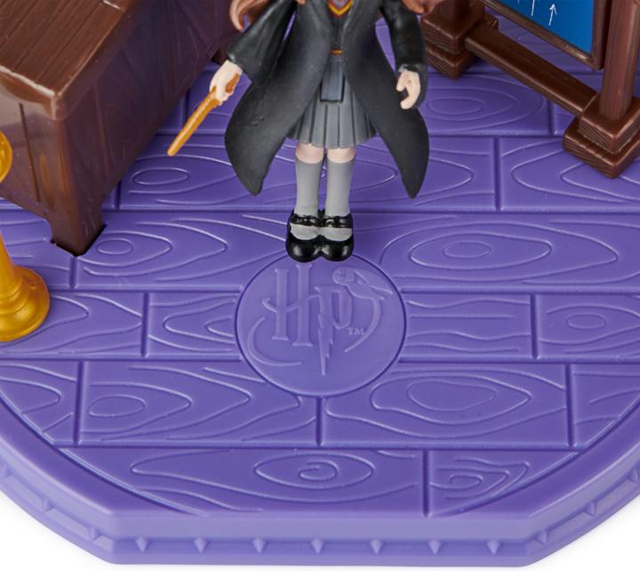 Actual product image Spin Master HP Magic Classroom Play Set
