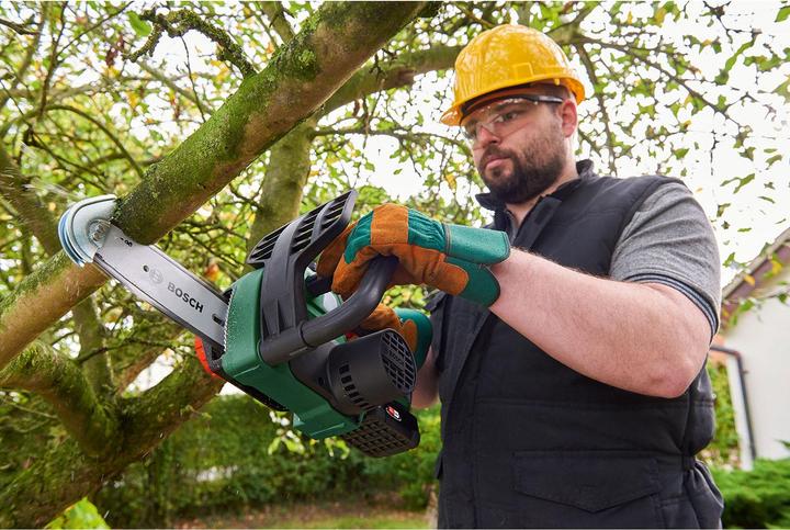 Produktbild Bosch Home & Garden UniversalChain 18 (Akku Kettensäge)