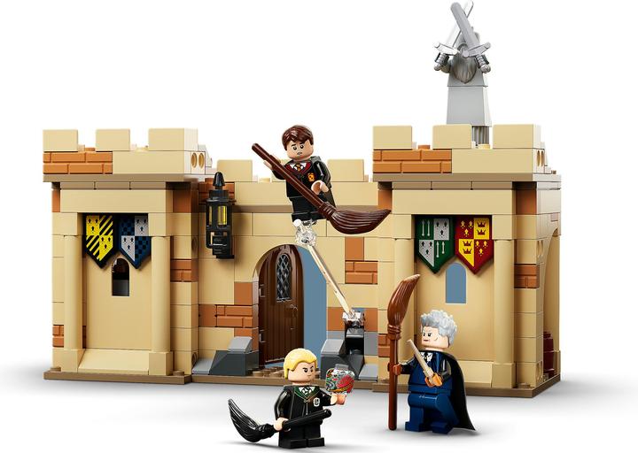 Produktbild LEGO Hogwarts: Erste Flugstunde (76395, LEGO Harry Potter)