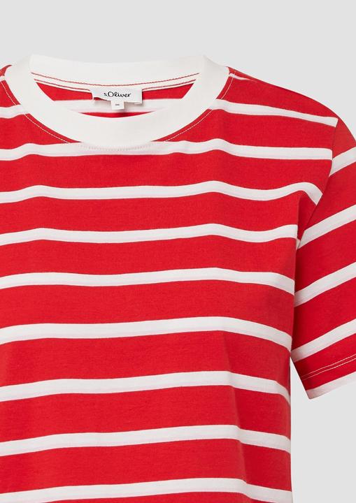 Actual product image S.Oliver T-Shirt Verkürztes Baumwoll-T-Shirt mit Streifen (44)