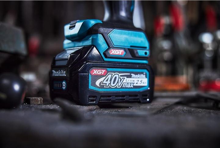 Actual product image Makita HP001GD201