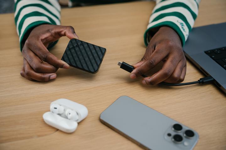 Produktbild Verbatim Disque SSD externe Store'N'Go Mini Diamond USB-C - 2To (Noir) (2 TB)