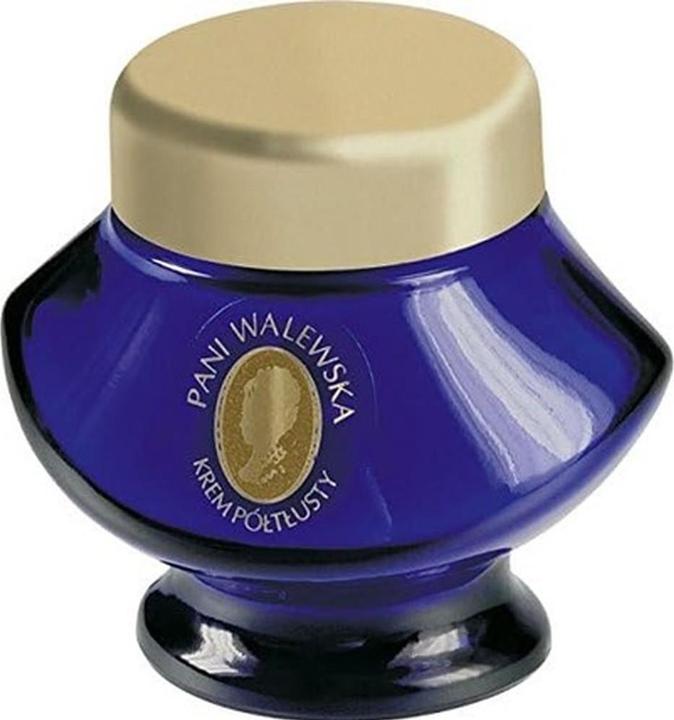 Produktbild Pani Walewska Classic Moisturizing Day Cream krem nawilżający na dzień 50ml (50 ml, Tagescreme)