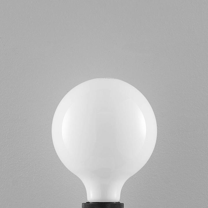 Actual product image Arcchio LED lamp E27 8W 2,700K G125 Globe, dimmable, opal (E27, 980 lm)