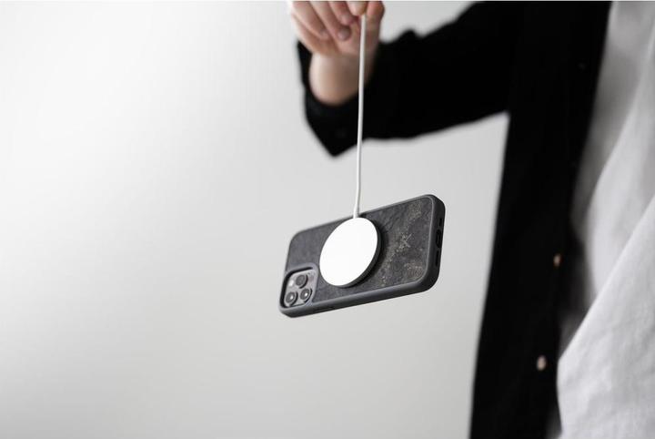 Produktbild Woodcessories Bumper Case MagSafe (Apple iPhone 14 Pro)