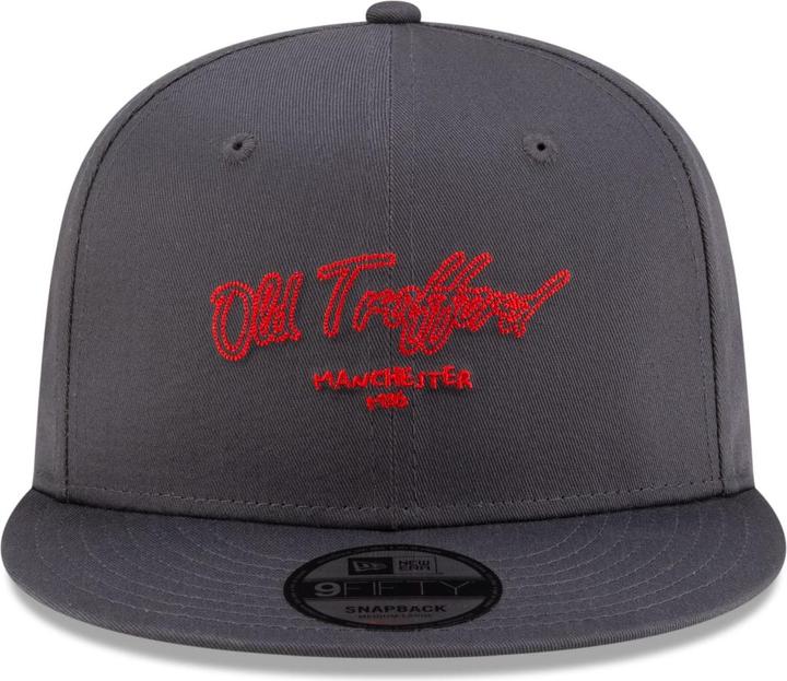 Actual product image New Era 9Fifty Snapback Cap - CHAIN STITCH Manchester United (M, L)
