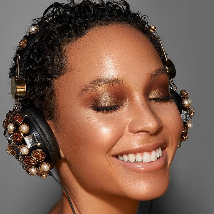 Actual product image Danessa Myricks Colorfix Metallics - Celebration (Bordeaux)