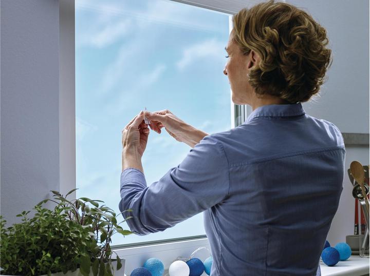 Image du produit tesa Crochet adhésif pour verre, 0,2kg de capacité de rétention, détachable sans trace & réutilisable, 5