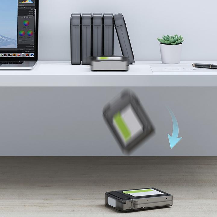 Image du produit Orico Car accessories PPH-25 protective case 2.5" disk box - semi-transparent, gray