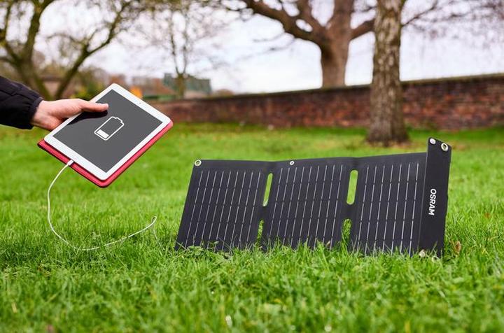 Produktbild Osram BATTERYcharge SOLAR 20W INCL. USB Monokristallines Solarmodul 20 W 5 V (20 W, 0.80 kg)