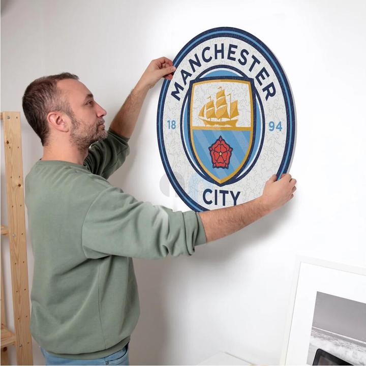 Actual product image Iconic Man City FC - Logo - Wooden Puzzle Size L (500 pieces) (500 pieces)