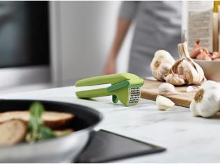 Actual product image Joseph Joseph Garlic press