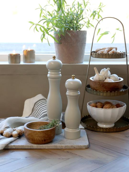 Actual product image Chic Antique Salz- oder Pfeffermühle 26 cm, Crème (Pepper, Salt)