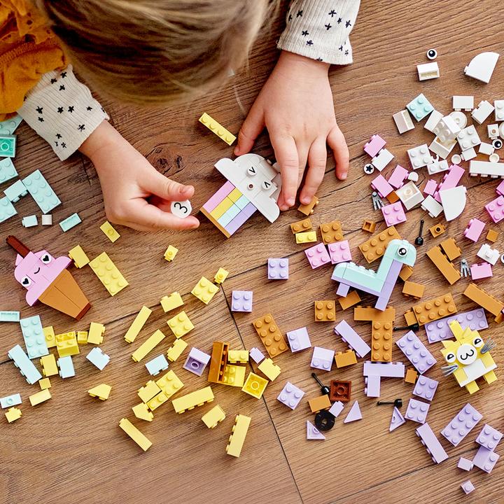 Image du produit LEGO Creator Le pastel créatif (11028, LEGO Classic)