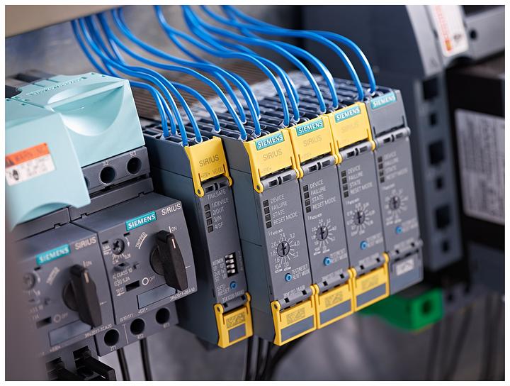 Produktbild Siemens Configurable safety relay,screw