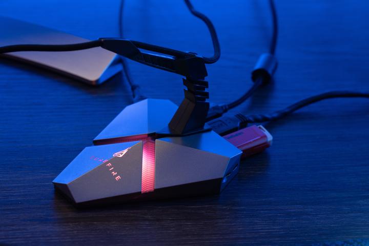 Productafbeelding SureFire Axis Gaming Muis Bungee Hub