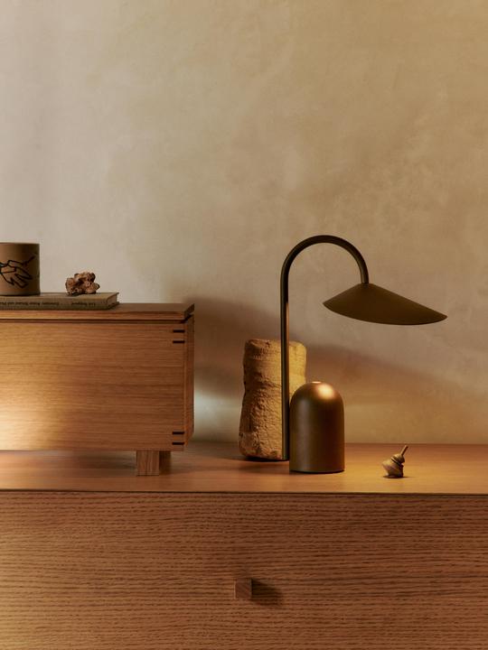 Image du produit Ferm Living Arum Portable Lamp - Dark Chocolate