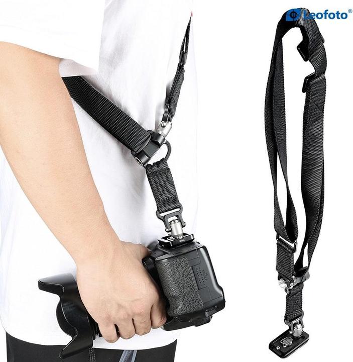 Actual product image Leofoto Camera strap SP-01 with QD connection