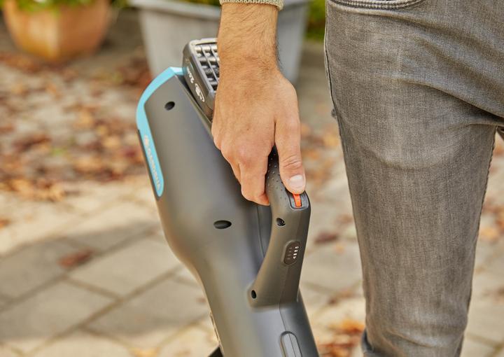 Produktbild Gardena PowerJet 18V P4A Set (Akkubetrieb, Laubbläser)