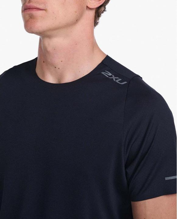 Produktbild 2XU trikot light peed tech (S)