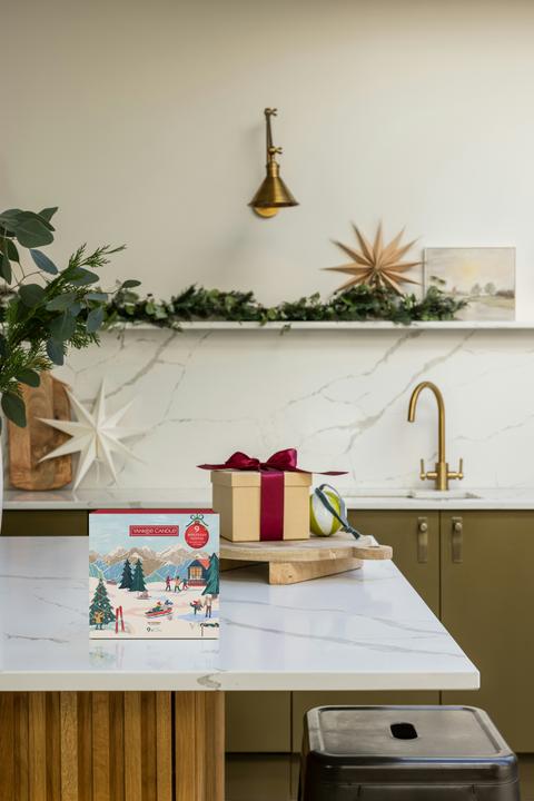 Actual product image Yankee Candle Après Ski, 9 Filled Glasvotivkerzen, Geschenkset (9-teilig) (37 g)