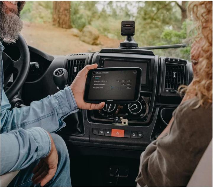 Produktbild TomTom Camper Max (7")
