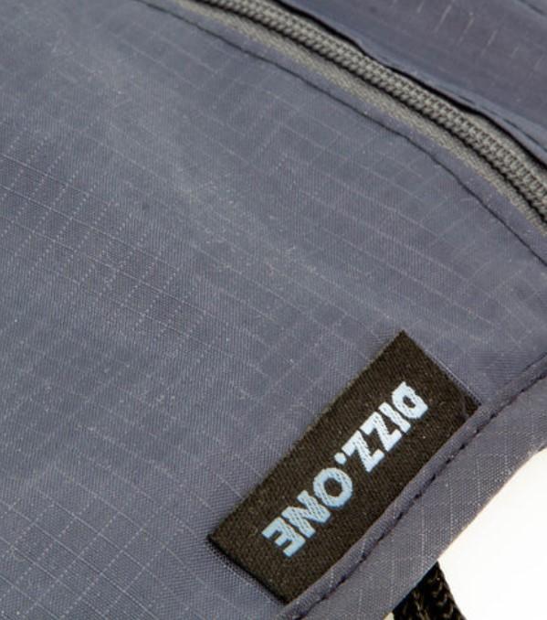 Actual product image Dizz One Nackentasche (Document & Wallet)