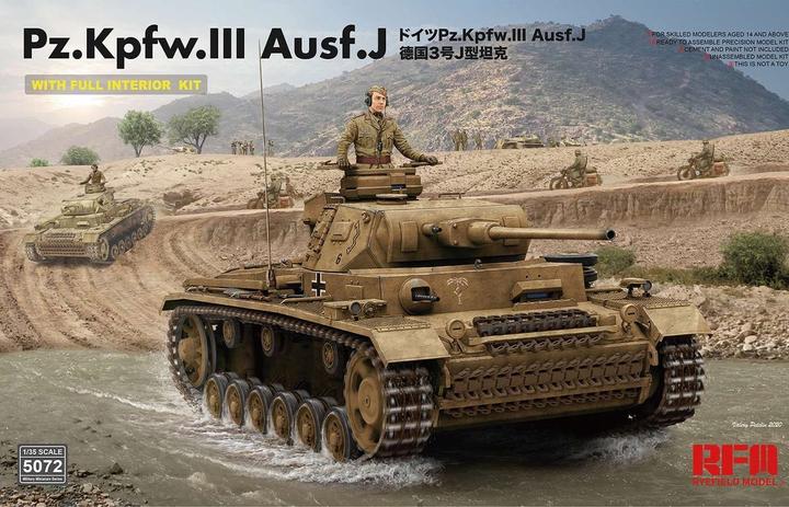 Actual product image Rye Field Model Pz. Kpfw. III Ausf. J w/full interior