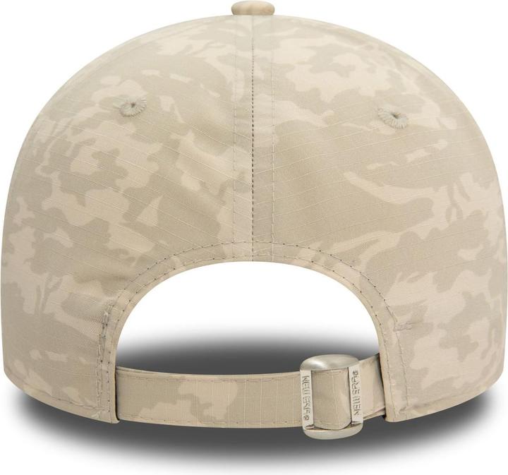 Actual product image New Era 9Forty Strap Cap - TONAL CAMO New York Yankees beige
