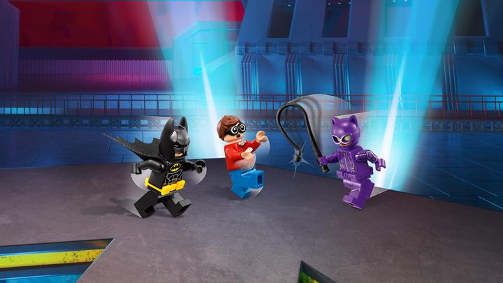 Actual product image LEGO Batman Movie Bat-Space Shuttle (70923, LEGO DC)