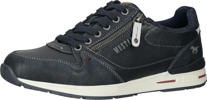 Immagine prodotto Mustang Un look accattivante e materiali robusti: ecco cosa rappresentano queste comode scarpe da (50)