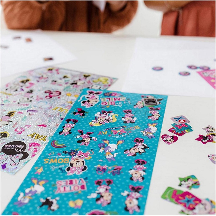Actual product image Totum Super Sticker Set - Minnie Mouse