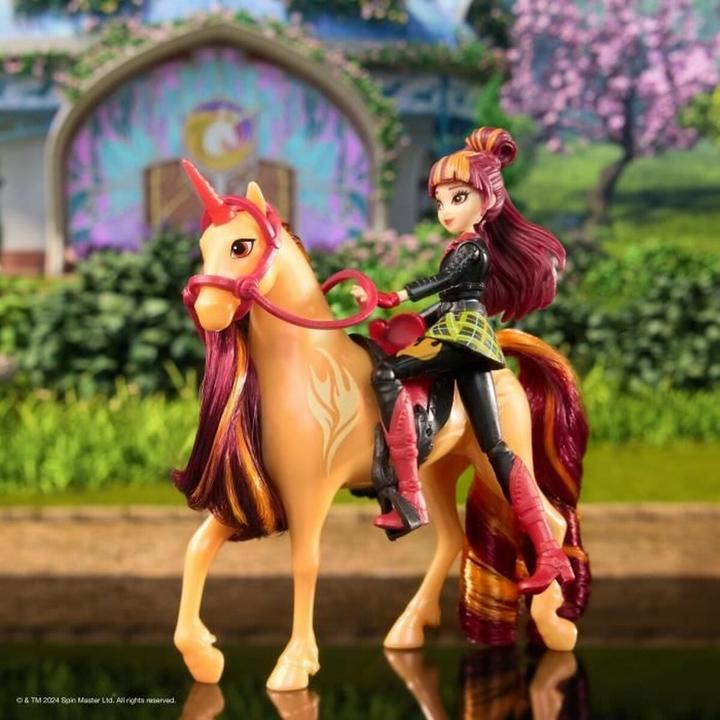 Actual product image Unicorn Academy Valentina & Cinder