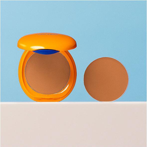Produktbild Shiseido Sonnenmake-up Tanning Compact Foundation SPF 10 Natural / 12 g (Natural)