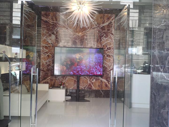 Produktbild Chief PF1-U - Aufstellung für Flat Panel (ausziehbar) (75", 90.70 kg)