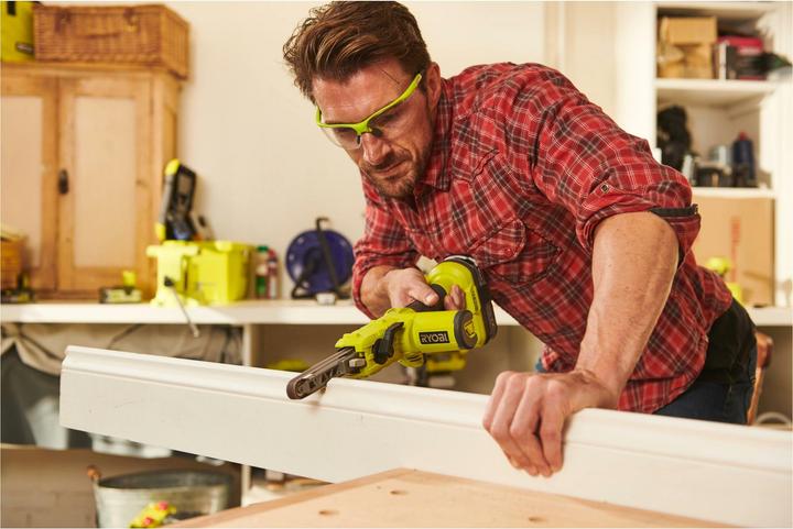 Actual product image Ryobi Cordless belt sander R18PF-0 18V (without battery and charger) 13x457mm (Belt sanders)