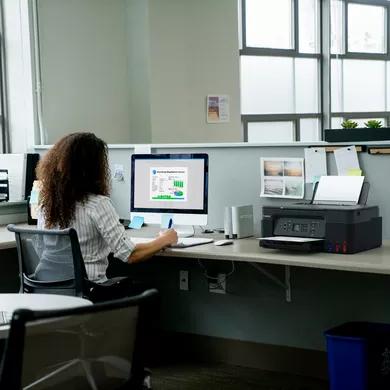 Immagine prodotto Canon PIXMA G3570 MegaTank - Stampante multifunzione - a colori - a getto d'inchiostro - ricaricabile - (Eco-Tank, Colore)