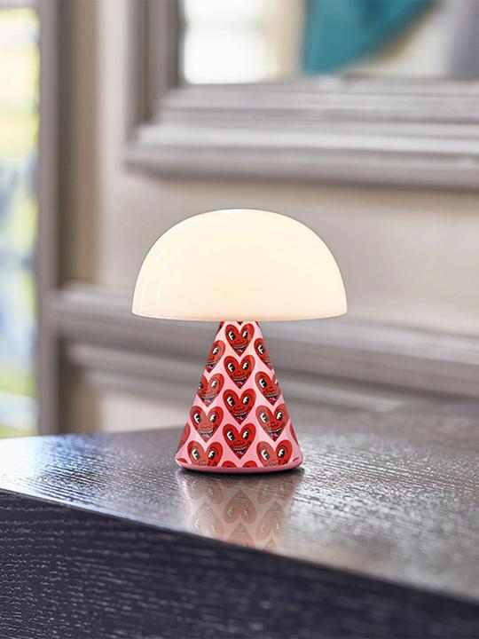 Actual product image Lexon Decorative lamp KEITH HARING LOVE pink