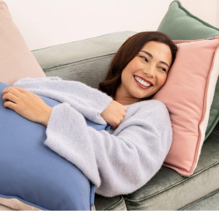 Actual product image Medisana HC 150 Interior Cushion Line blue (40 x 40 cm)