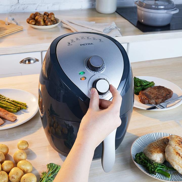 Actual product image Petra PT5314HEVDEEU10 Hot Air Deep Fryer 3,2 l