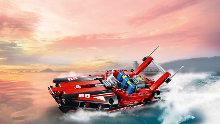 Produktbild LEGO Rennboot (42089, LEGO Technic)