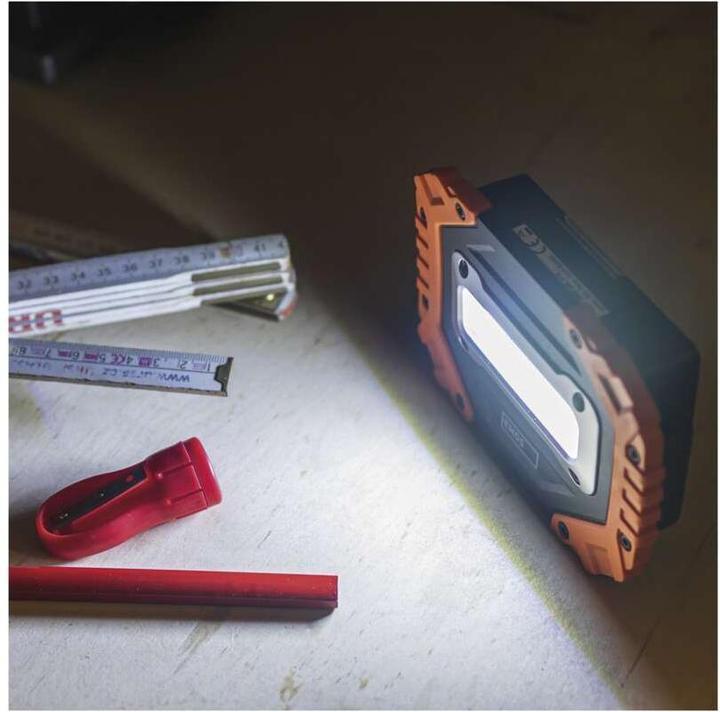 Produktbild Emos COB LED Arbeitsleuchte P4113, 700 lm, 4x AA (700 lm)