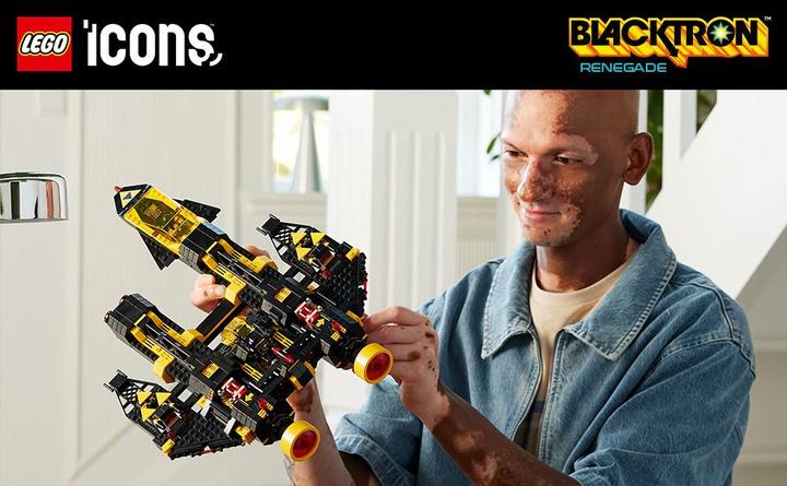 Actual product image LEGO Blacktron Renegade (10355, LEGO Icons, LEGO Rare Sets)