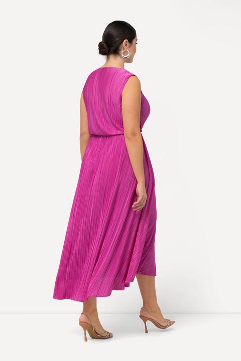 Produktbild Ulla Popken Plissee-Maxikleid, drapiert, V-Ausschnitt, ärmellos (50)
