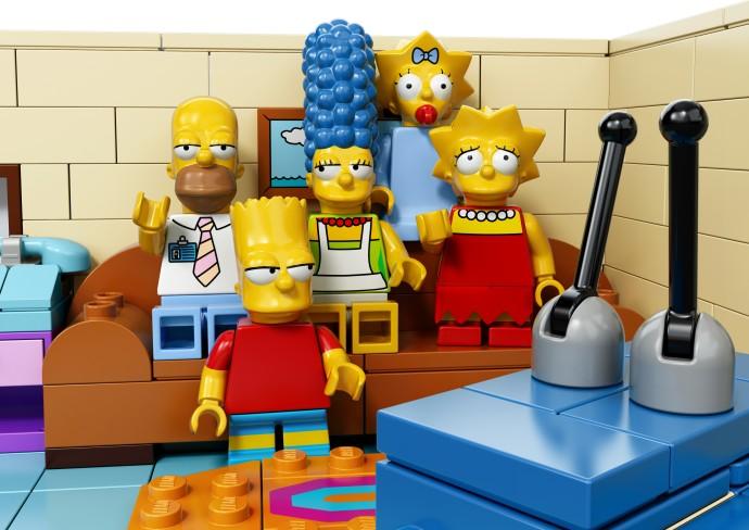 Actual product image LEGO The Simpsons The Simpsons House (71006, LEGO Rare Sets)