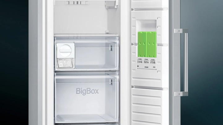 Actual product image Siemens iQ300, free-standing freezer, 186 x 60 cm, Inox-easyclean, GS36NGIEV (Stand-alone, 242 l)