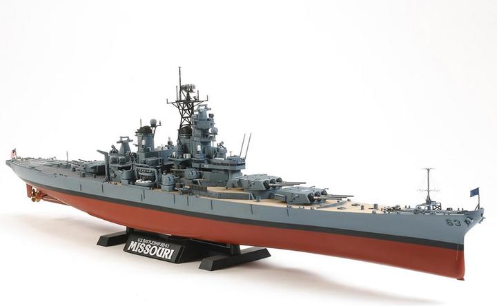 Actual product image Tamiya US Battleship BB-63 Missouri