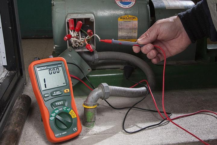 Produktbild Extech Stromzange MA260 Kalibriert na (CAT III 1000V)